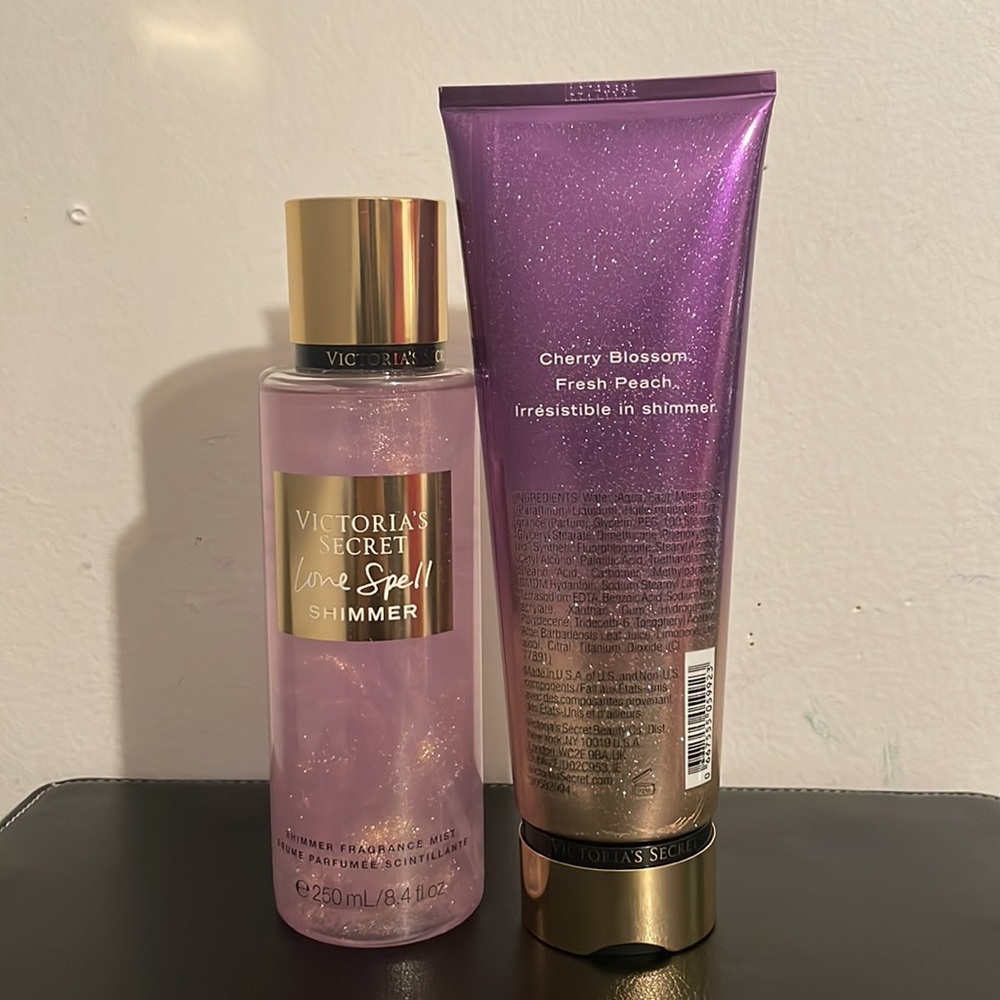 VS Love Spell Shimmer Body Set - Picture 2 of 2